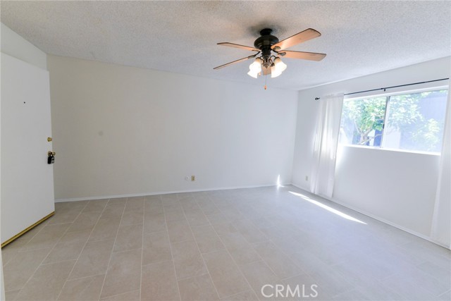 Detail Gallery Image 5 of 9 For 207 W Mariposa a-1,  San Clemente,  CA 92672 - 1 Beds | 1 Baths