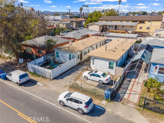 5841 Tujunga Avenue, North Hollywood CA: https://media.crmls.org/medias/5dddebca-bd33-45e2-b2f1-9ca9caf70881.jpg