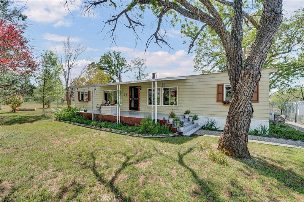 6695 Live Oak Drive, Kelseyville, CA 95451
