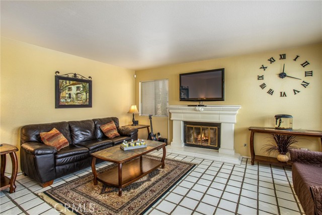 Detail Gallery Image 19 of 53 For 28802 Bristol St, Highland,  CA 92346 - 4 Beds | 2/1 Baths