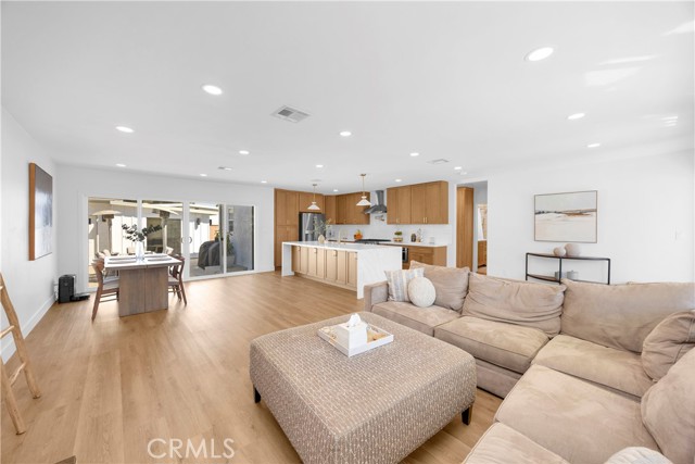 Image 5 of 27 For 2430 Marber  