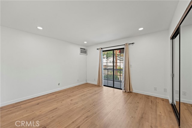 43323 LOOKABOUT RD, Lake Hughes CA: https://media.crmls.org/medias/5ddf752b-28bb-46ad-9ed7-8ad940b73a93.jpg
