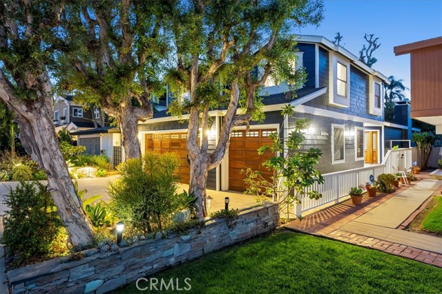 2607 Maple Avenue, Manhattan Beach, California 90266, 5 Bedrooms Bedrooms, ,3 BathroomsBathrooms,Residential,Sold,Maple,SB22213564