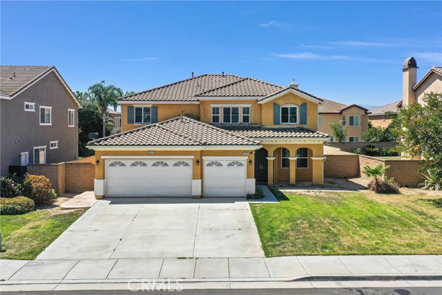 Detail Gallery Image 1 of 1 For 6600 Harrow St, Corona,  CA 91752 - 5 Beds | 2/1 Baths