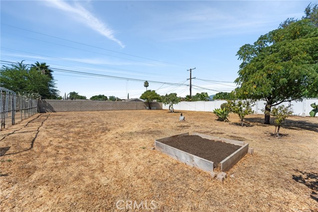 Detail Gallery Image 35 of 57 For 4947 Newcastle St, Jurupa Valley,  CA 92509 - 4 Beds | 2 Baths