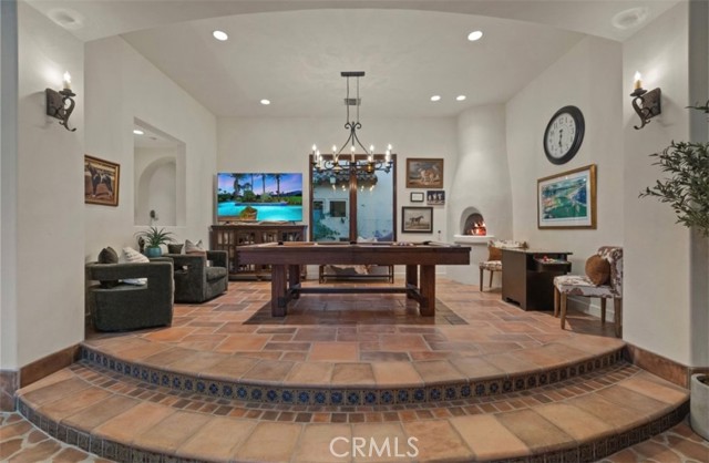 Detail Gallery Image 8 of 49 For 56145 Village Dr, La Quinta,  CA 92253 - 3 Beds | 3/1 Baths