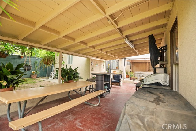 Detail Gallery Image 18 of 22 For 1762 N Lugo Ave, San Bernardino,  CA 92404 - 3 Beds | 2 Baths