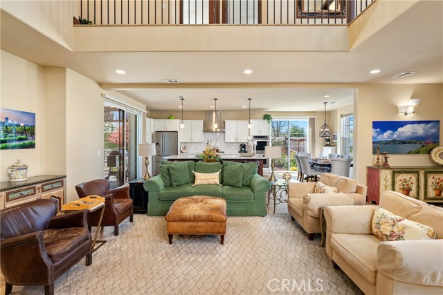 Detail Gallery Image 8 of 49 For 9300 via Castillo, Atascadero,  CA 93422 - 4 Beds | 2/1 Baths