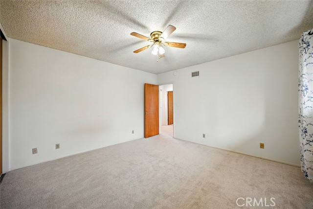 1210 Los Altos Avenue, Long Beach CA: https://media.crmls.org/medias/5de28ace-67d3-4b9a-9816-8007c15e8c2e.jpg