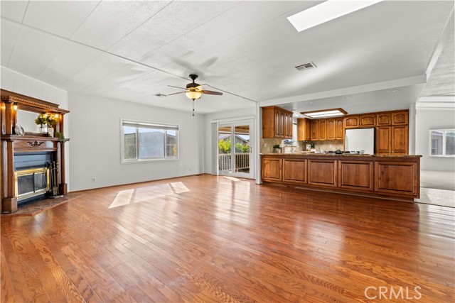 Detail Gallery Image 11 of 50 For 5200 Irvine Blvd. Spc 194, Irvine,  CA 92620 - 2 Beds | 2 Baths