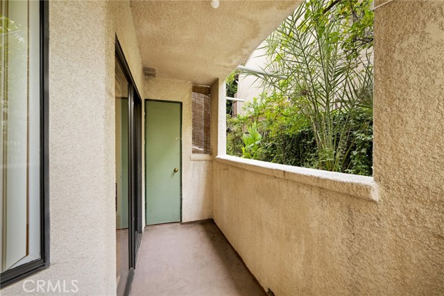 Detail Gallery Image 16 of 19 For 1323 E Broadway #104,  Glendale,  CA 91205 - 2 Beds | 2 Baths