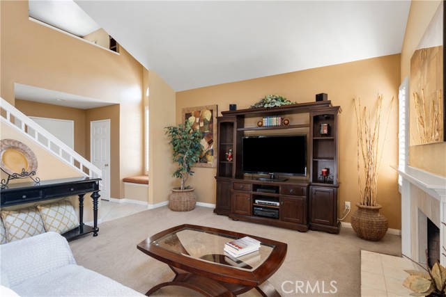 7018 Princeton Place, Rancho Cucamonga CA: https://media.crmls.org/medias/5de437db-8419-4d40-9bad-c7b36f7e9fa7.jpg