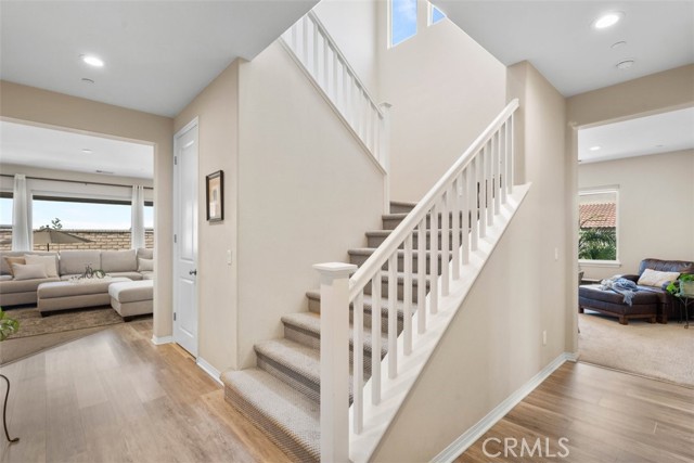 35403 Laurel Tree Court, Winchester CA: https://media.crmls.org/medias/5de46e71-eee7-40aa-b8ea-58c6e2e11c62.jpg