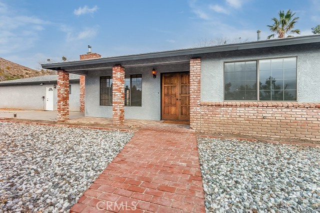 31346 Indian Oaks Road, Acton CA: https://media.crmls.org/medias/5de537a2-f277-4ec1-8d67-2c4add661133.jpg