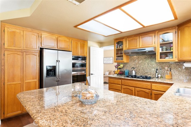 Detail Gallery Image 16 of 47 For 43691 Butternut, Temecula,  CA 92592 - 4 Beds | 3 Baths