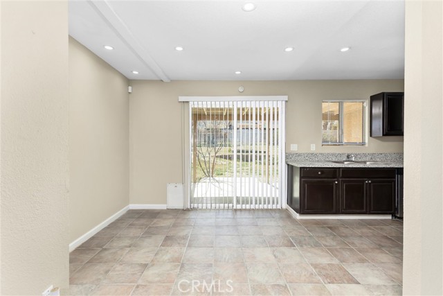 Detail Gallery Image 5 of 52 For 60425 Alta Mura Dr, Joshua Tree,  CA 92252 - 4 Beds | 3 Baths