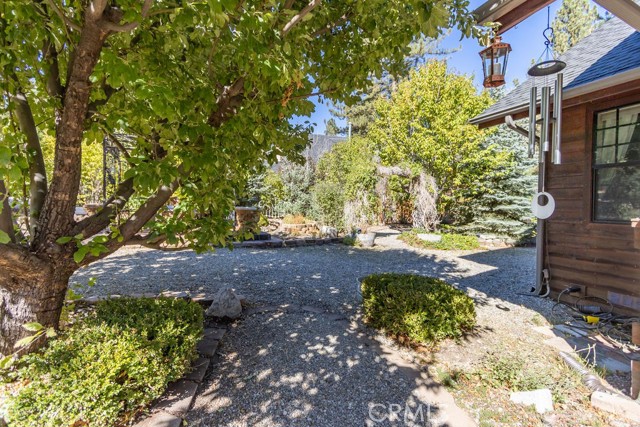 Image 37 of 66 For 16713 Sequoia Way