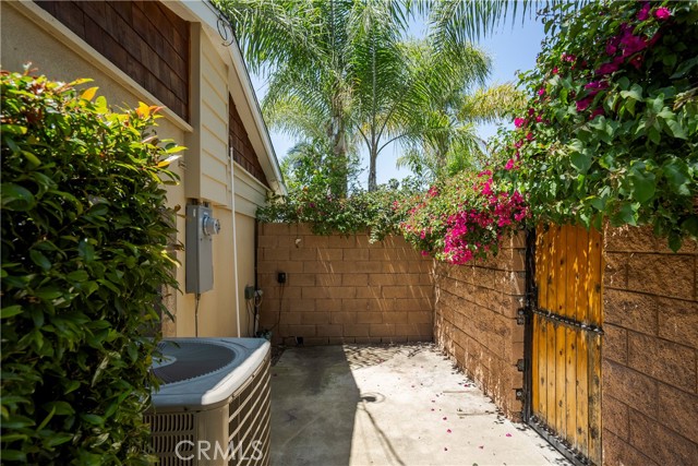 Detail Gallery Image 27 of 30 For 248 S Vecino Ave, Glendora,  CA 91741 - 3 Beds | 2 Baths