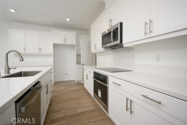 Detail Gallery Image 3 of 13 For 26128 San Luis St, Loma Linda,  CA 92373 - 4 Beds | 3 Baths
