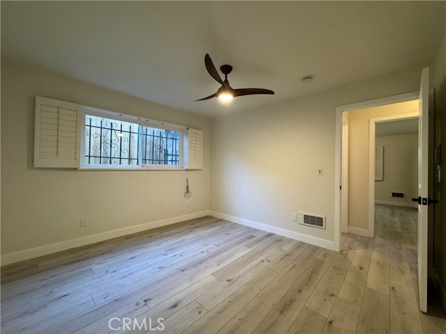 Detail Gallery Image 13 of 26 For 3219 Colorado, Santa Monica,  CA 90404 - 2 Beds | 2 Baths