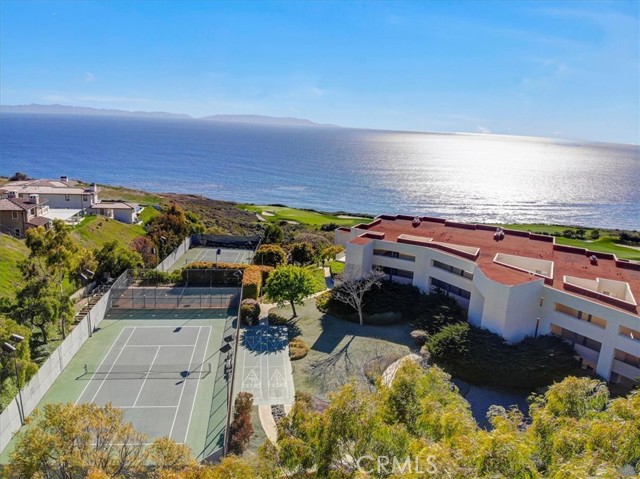 3200 La Rotonda Drive, Rancho Palos Verdes, California 90275, 2 Bedrooms Bedrooms, ,2 BathroomsBathrooms,Residential,Sold,La Rotonda,SB22049810