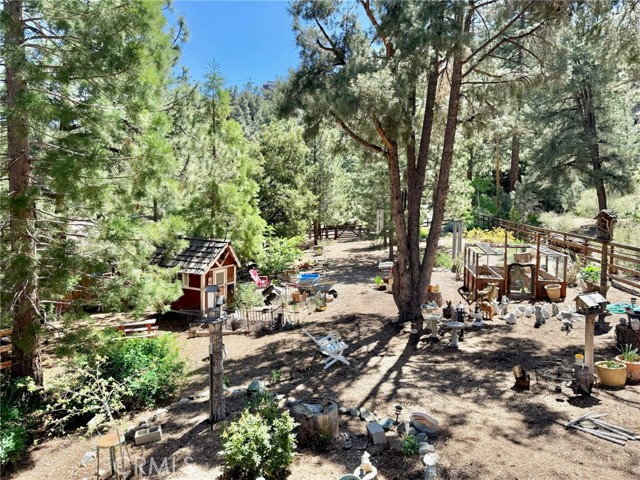 Detail Gallery Image 8 of 33 For 1900 Teton Way, –,  CA 93222 - 4 Beds | 3 Baths