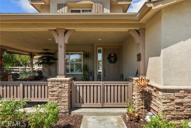 30444 Hidden Valley Court, Castaic CA: https://media.crmls.org/medias/5dea494d-d759-42d7-b9f1-2e131f8aac56.jpg
