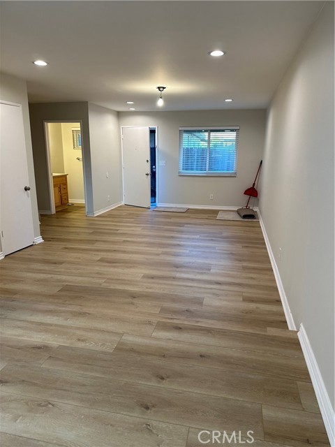 Detail Gallery Image 11 of 33 For 4301 Farquhar, Los Alamitos,  CA 90720 - 2 Beds | 1/1 Baths