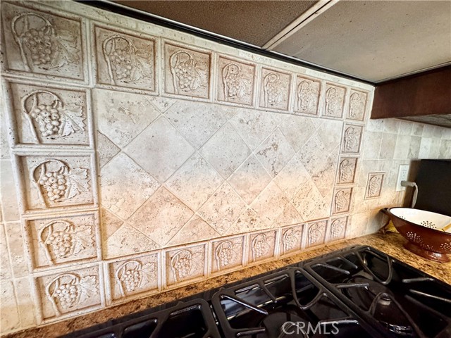 Detail Gallery Image 22 of 51 For 7001 Roddick Dr, Highland,  CA 92346 - 4 Beds | 3/1 Baths