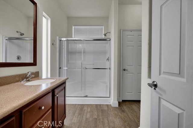 111 Madrid, Tustin CA: https://media.crmls.org/medias/5decc346-2275-4606-aef2-1a4cea7dfa3e.jpg