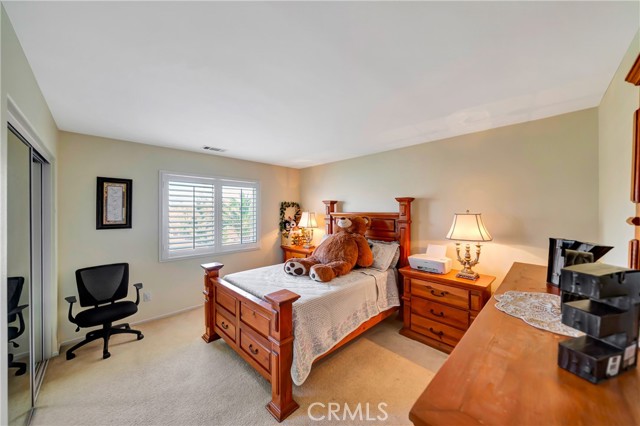 Detail Gallery Image 34 of 56 For 1791 Hideaway Pl, Palmdale,  CA 93551 - 3 Beds | 3 Baths