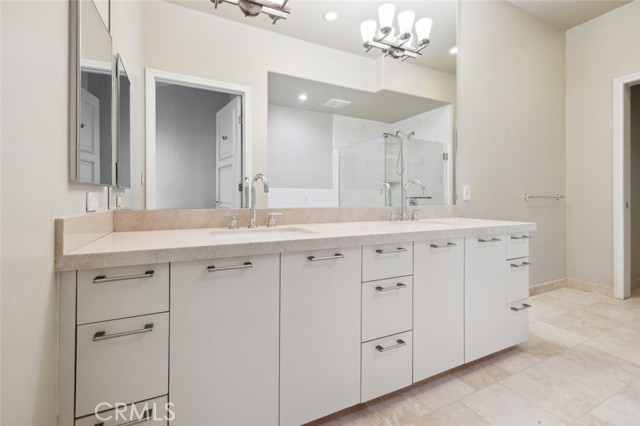 Detail Gallery Image 48 of 71 For 619 Caruso Ave, Glendale,  CA 91210 - 2 Beds | 3 Baths