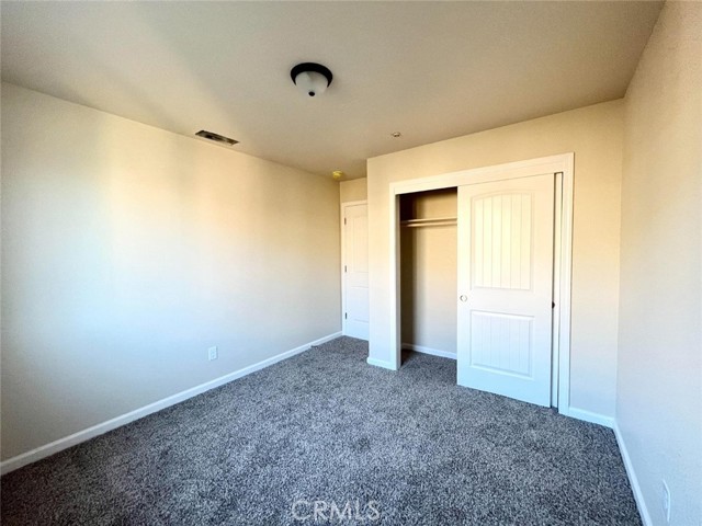 Detail Gallery Image 12 of 19 For 3668 Newport Ave, Merced,  CA 95348 - 4 Beds | 2/1 Baths