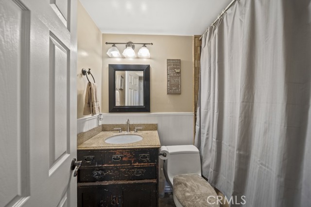 Detail Gallery Image 24 of 35 For 28148 Bakerton Ave, Canyon Country,  CA 91351 - 4 Beds | 2 Baths