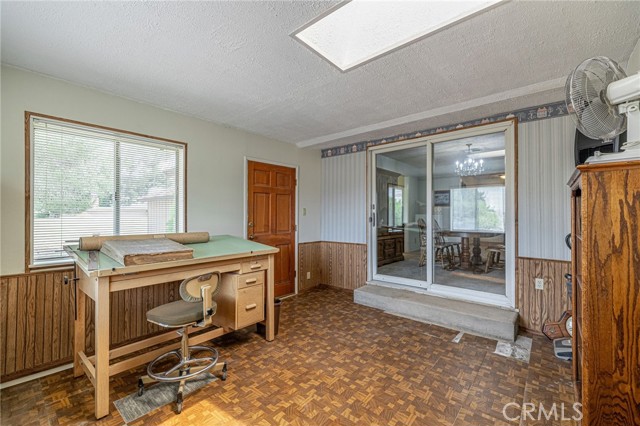 42631 51st W Street, Quartz Hill CA: https://media.crmls.org/medias/5deec89d-2997-4845-b5d6-149544bb594e.jpg