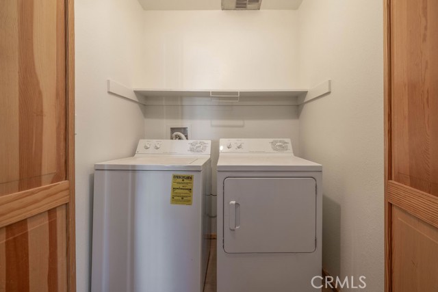 Detail Gallery Image 33 of 46 For 320 Dove Ct, Big Bear Lake,  CA 92315 - 3 Beds | 2 Baths