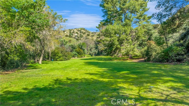 Detail Gallery Image 39 of 42 For 9502 via Salerno, Burbank,  CA 91504 - 2 Beds | 3 Baths