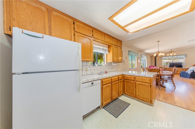 Detail Gallery Image 30 of 59 For 47457 Road 620, Oakhurst,  CA 93644 - 4 Beds | 3 Baths