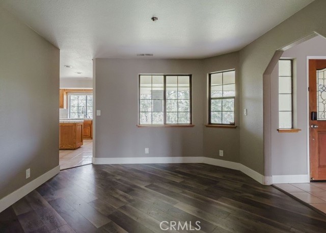 Detail Gallery Image 14 of 22 For 79 Indian Rock Dr, Oroville,  CA 95966 - 3 Beds | 2 Baths