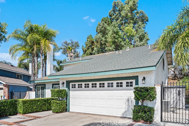 870 Nottingham Drive