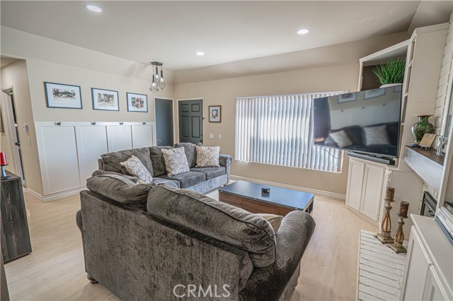 Detail Gallery Image 14 of 62 For 1770 E Avenida De Las Flores, Thousand Oaks,  CA 91362 - 2 Beds | 2 Baths