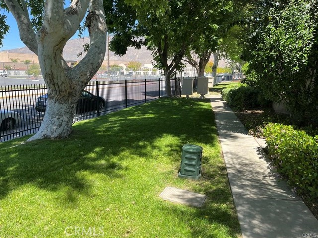117 Tiger Lane, San Jacinto CA: https://media.crmls.org/medias/5df19865-738d-4252-a1e2-dfe0c06f3dc9.jpg