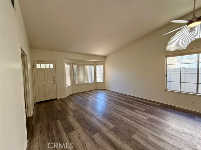 Detail Gallery Image 3 of 24 For 794 Lexington St, Hemet,  CA 92545 - 3 Beds | 2 Baths