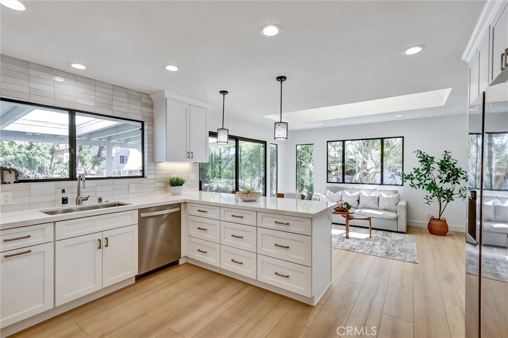 5515 Thunderbird - photo 17