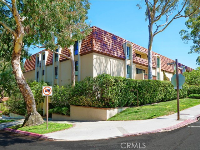 2525 Via Campesina, Palos Verdes Estates, California 90274, 2 Bedrooms Bedrooms, ,2 BathroomsBathrooms,Residential,Sold,Via Campesina,SB21139294