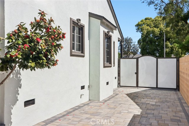 Detail Gallery Image 43 of 54 For 1735 N Lima St, Burbank,  CA 91505 - 3 Beds | 2 Baths