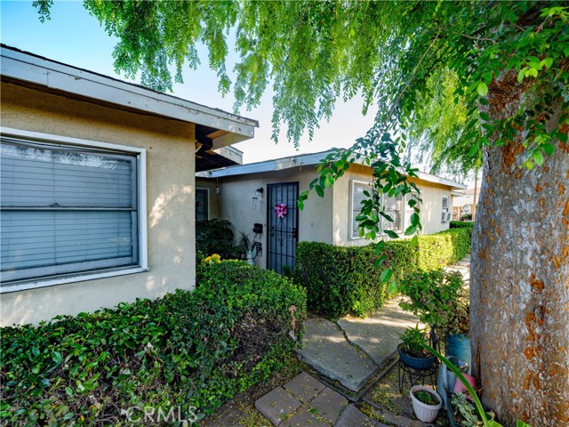 Detail Gallery Image 4 of 12 For 805 S Olive Ave, Alhambra,  CA 91803 - – Beds | – Baths