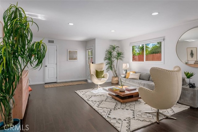 Detail Gallery Image 2 of 24 For 6919 Platt Ave, West Hills,  CA 91307 - 3 Beds | 2 Baths