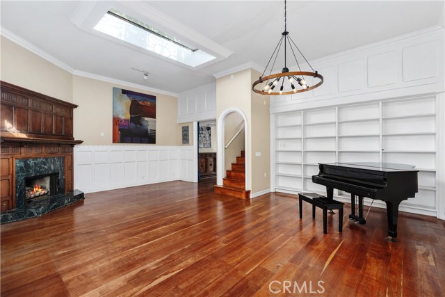 Detail Gallery Image 5 of 44 For 505 29th, Newport Beach,  CA 92663 - 4 Beds | 4 Baths