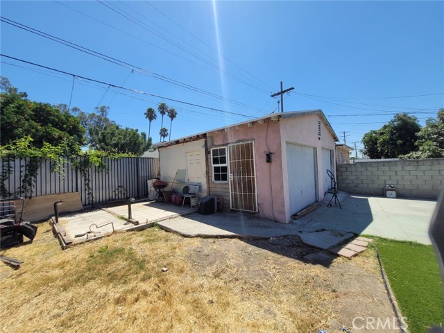 Detail Gallery Image 8 of 25 For 2920 Van Buren Pl, Los Angeles,  CA 90007 - 4 Beds | 2 Baths